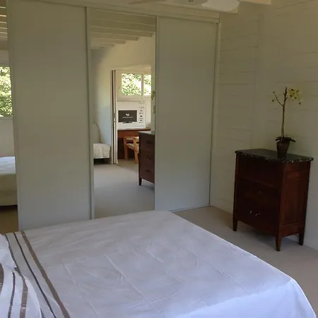 Oda ve Kahvaltı Parc Lacoste